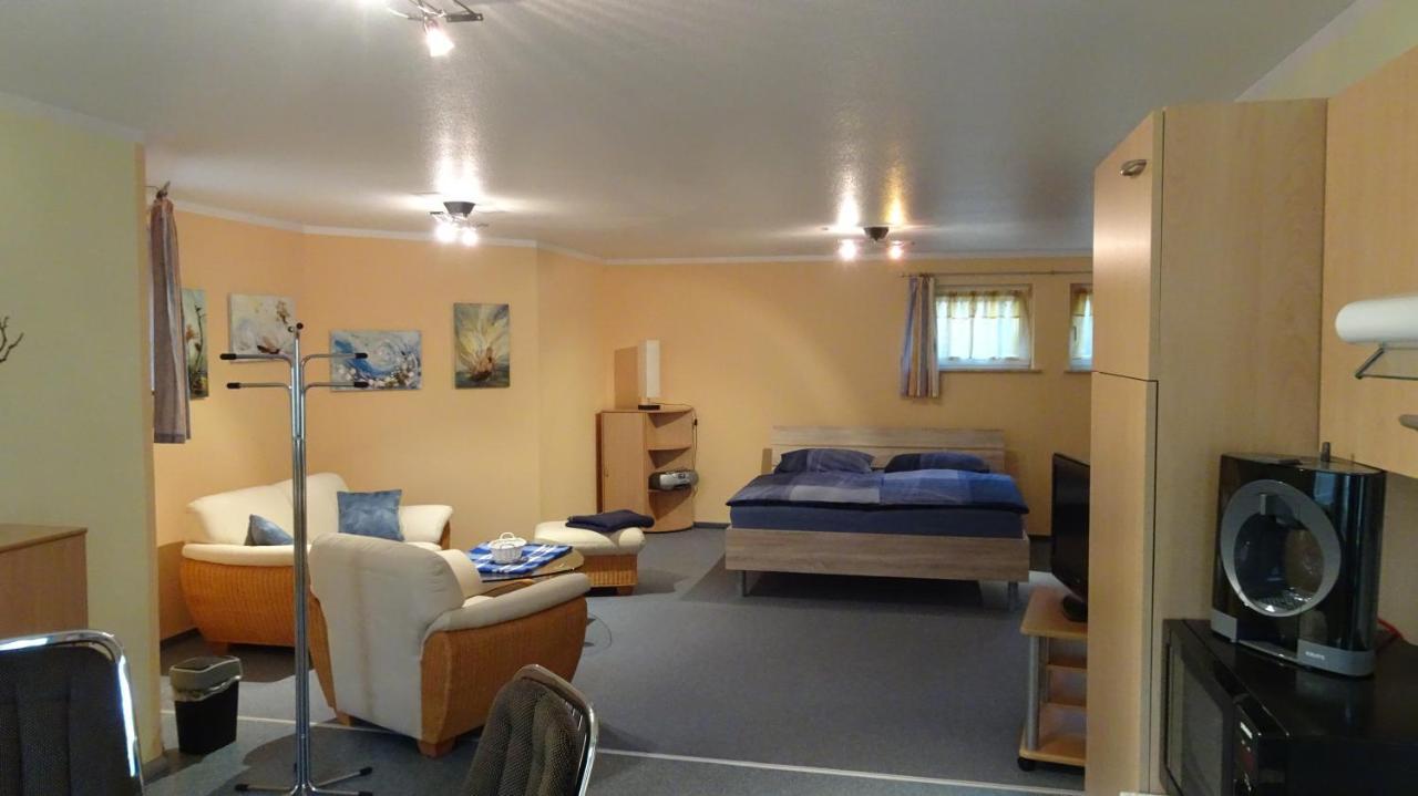 Ferienwohnung Storchenwiese In Nuthetal Ot Saarmund Exterior photo